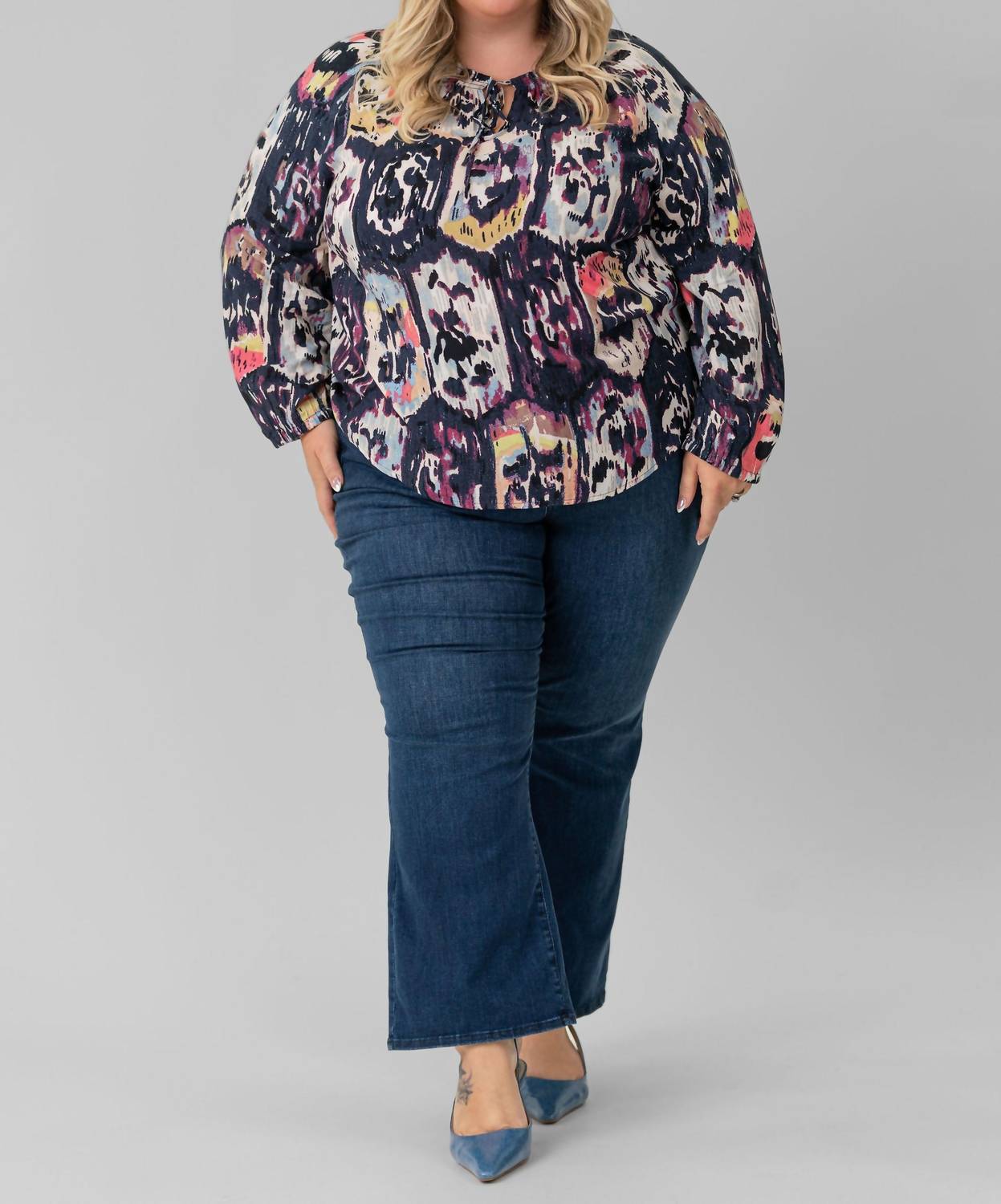 Nic + Zoe - Medallion Mix Long Sleeve Top - Plus