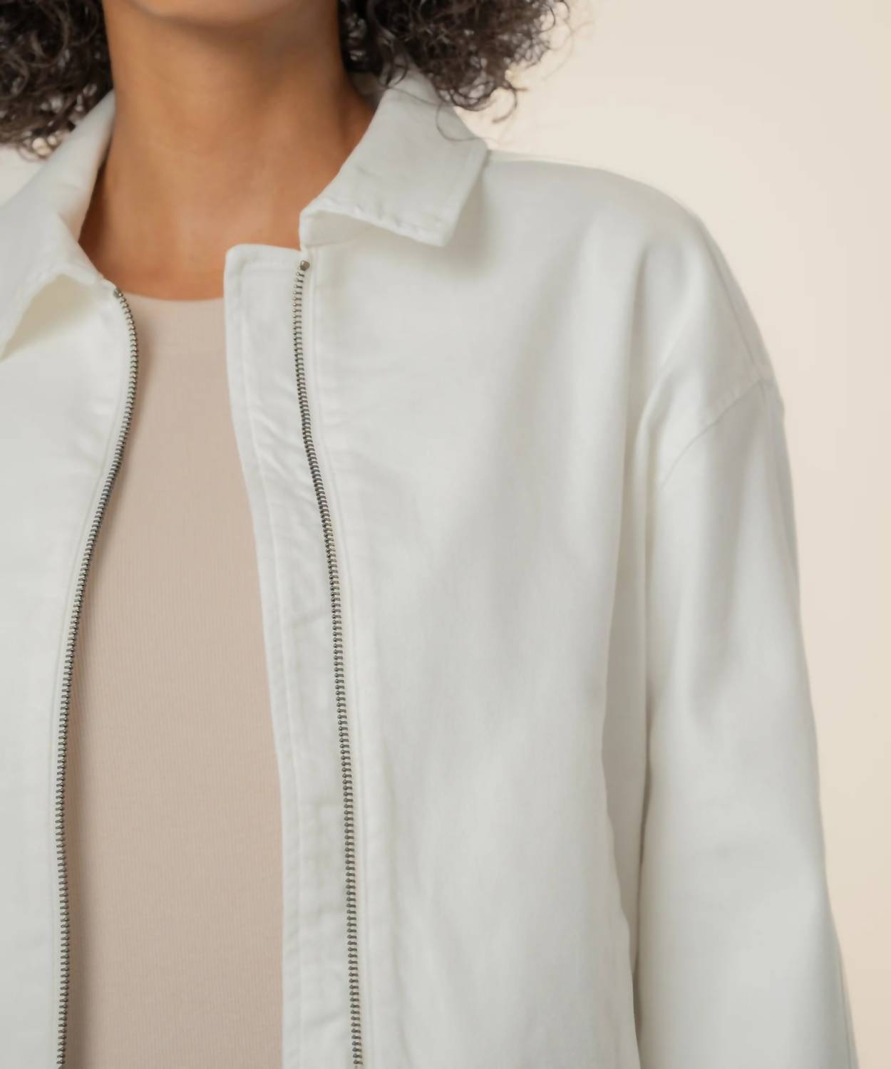 KUT FROM THE KLOTH Dylan Jacket in white - women's jacket - alternate view