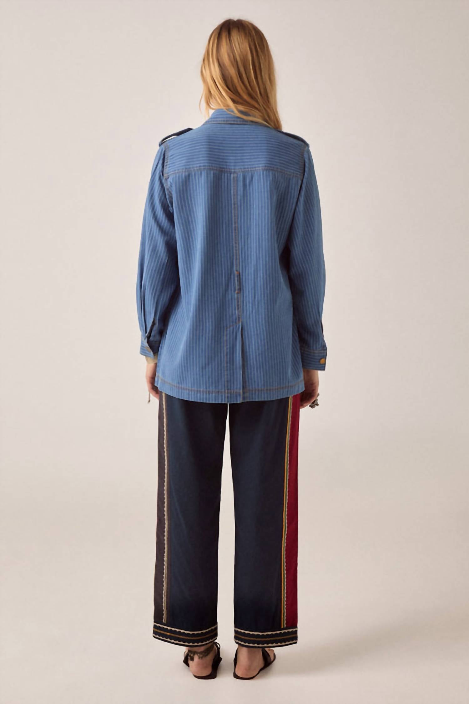 Maison Hotel - Noa Light And Flexible Jacket