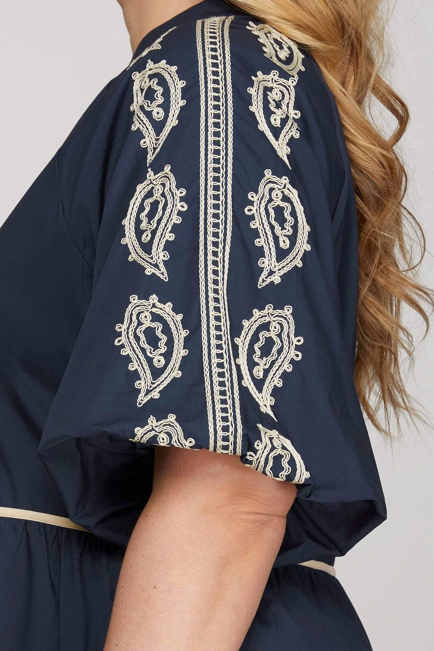 She + Sky - Bissete Embroidered Tiered Midi Dress - Plus