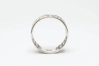 Avenue Chic - Women's Filigree Heart Ring