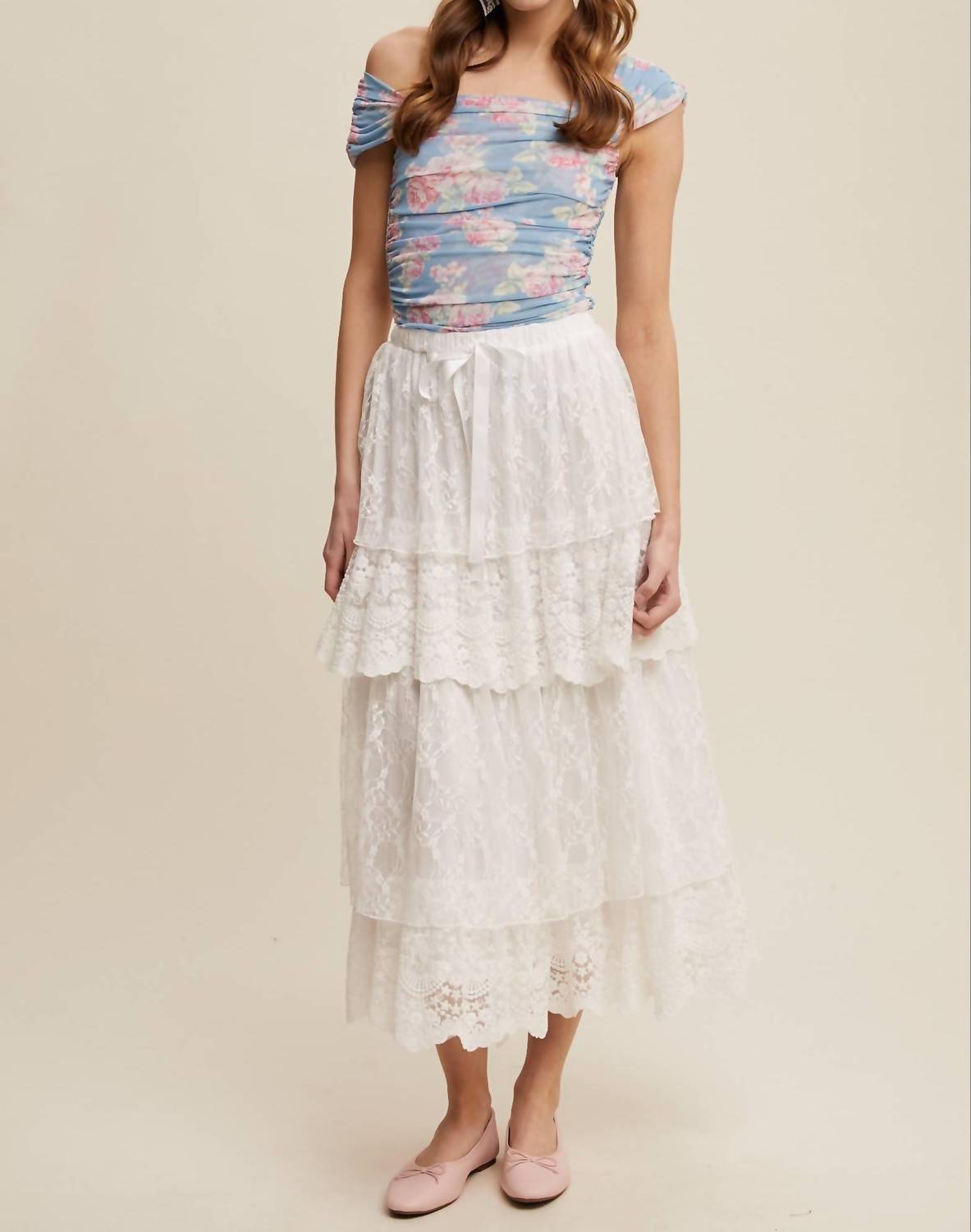 Listicle - Romantic Double-layer Floral Mesh Top