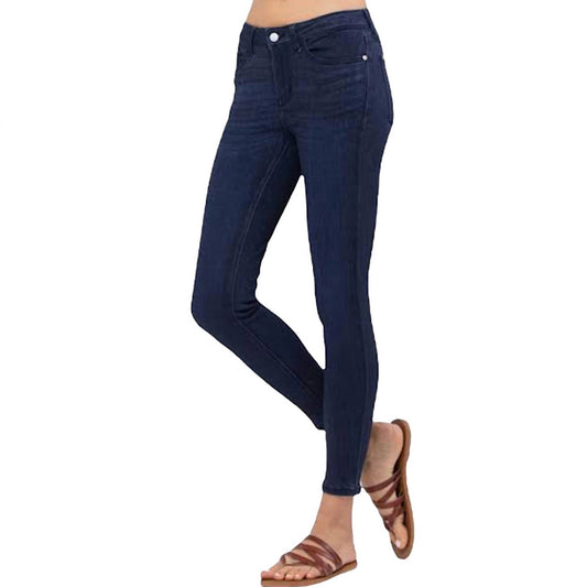 Judy Blue - Mid Rise Skinny Fit Jeans