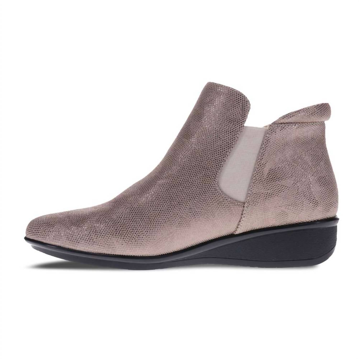 Revere - Women's Damascus Wedged Boot