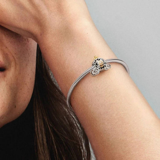 Pandora - Women's Cinderella's Enchanted Carriage Charm