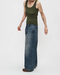 6397 - Roomy Wide Leg Jean