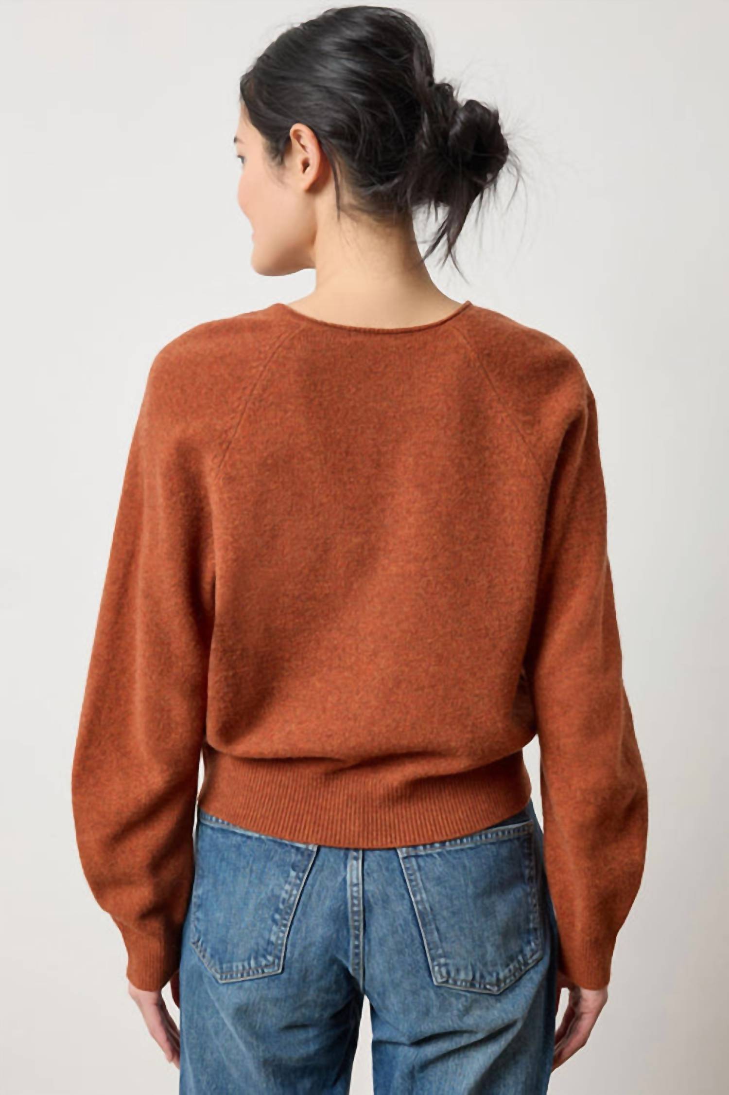 Lilla P - Split Neck Raglan Pullover