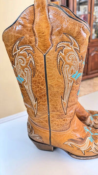 Corral - Women's Cross Wing Cowgirl Boots