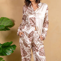 Paparazzi - Satin Button Front Mix Shirt