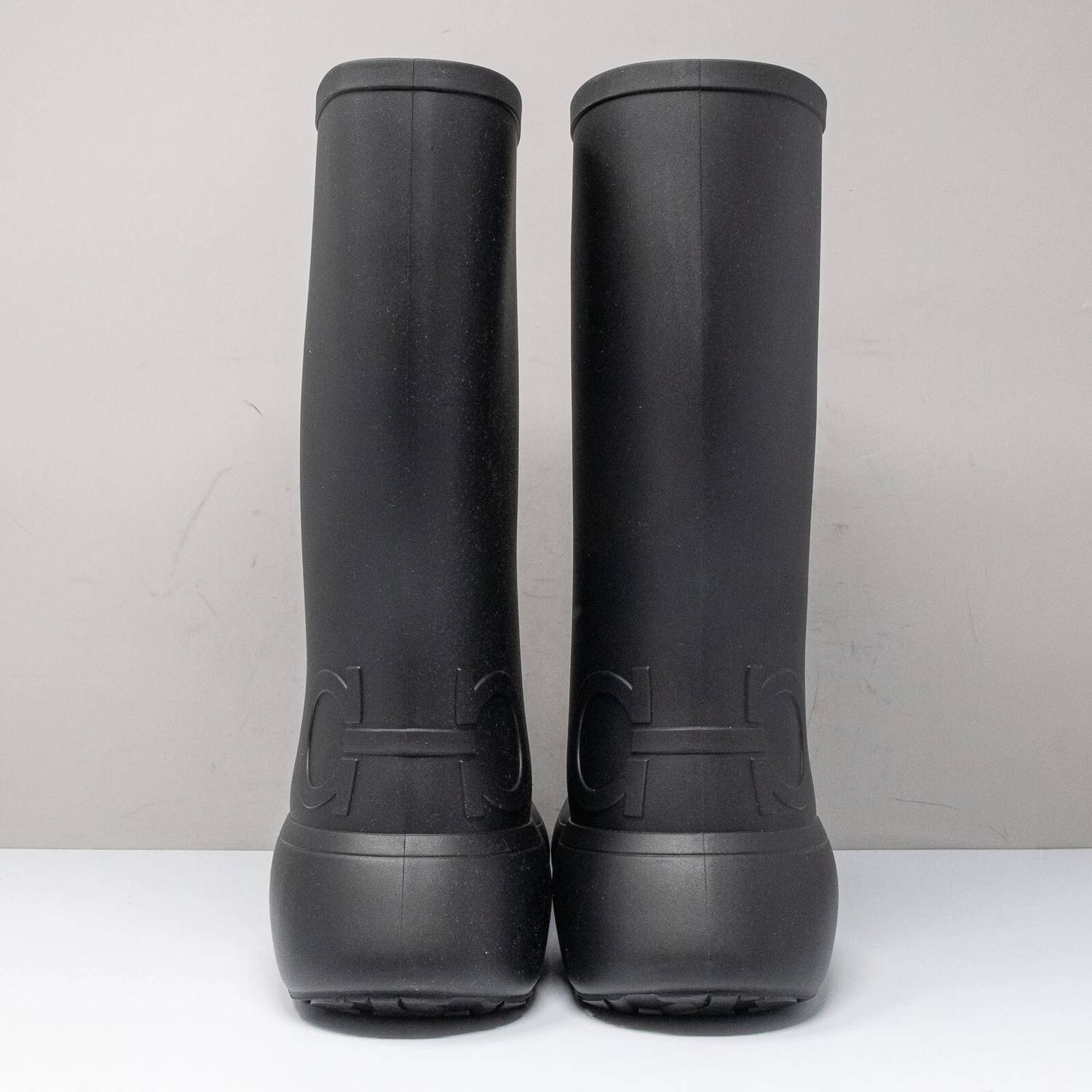 Salvatore Ferragamo - Men's Gancini Detail Rain Boots