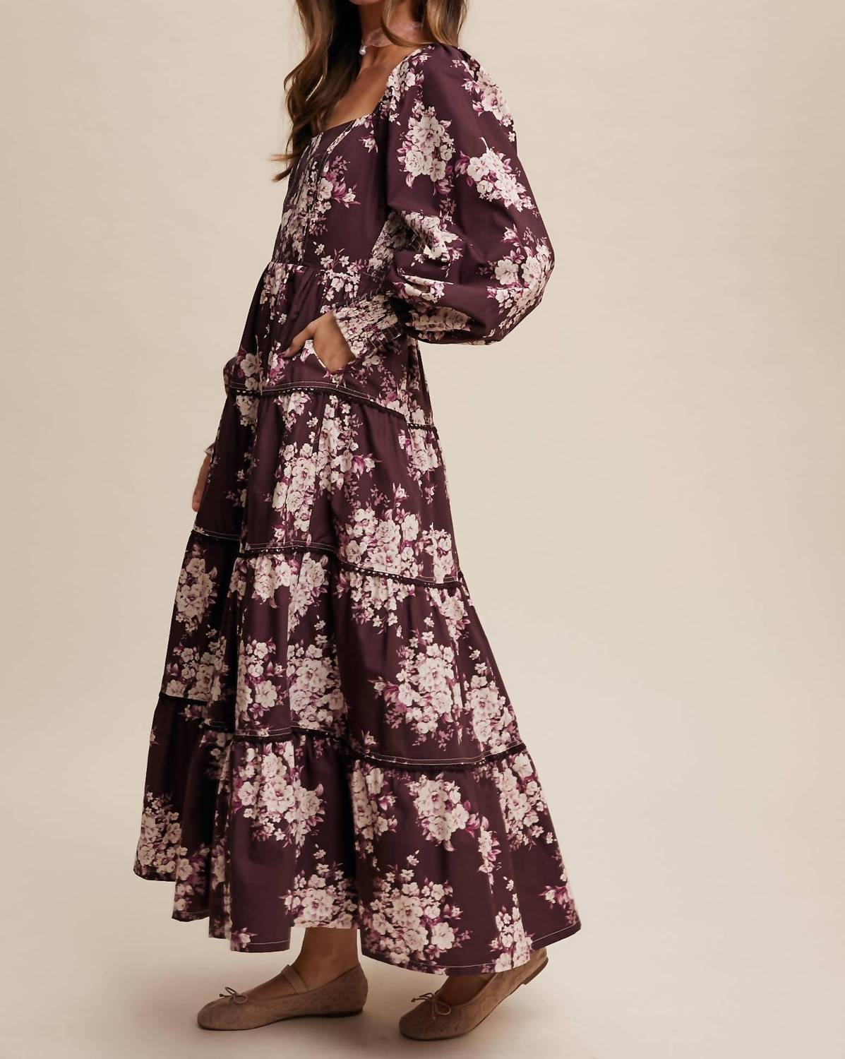 Listicle - Romantic Floral Tiered Maxi Dress