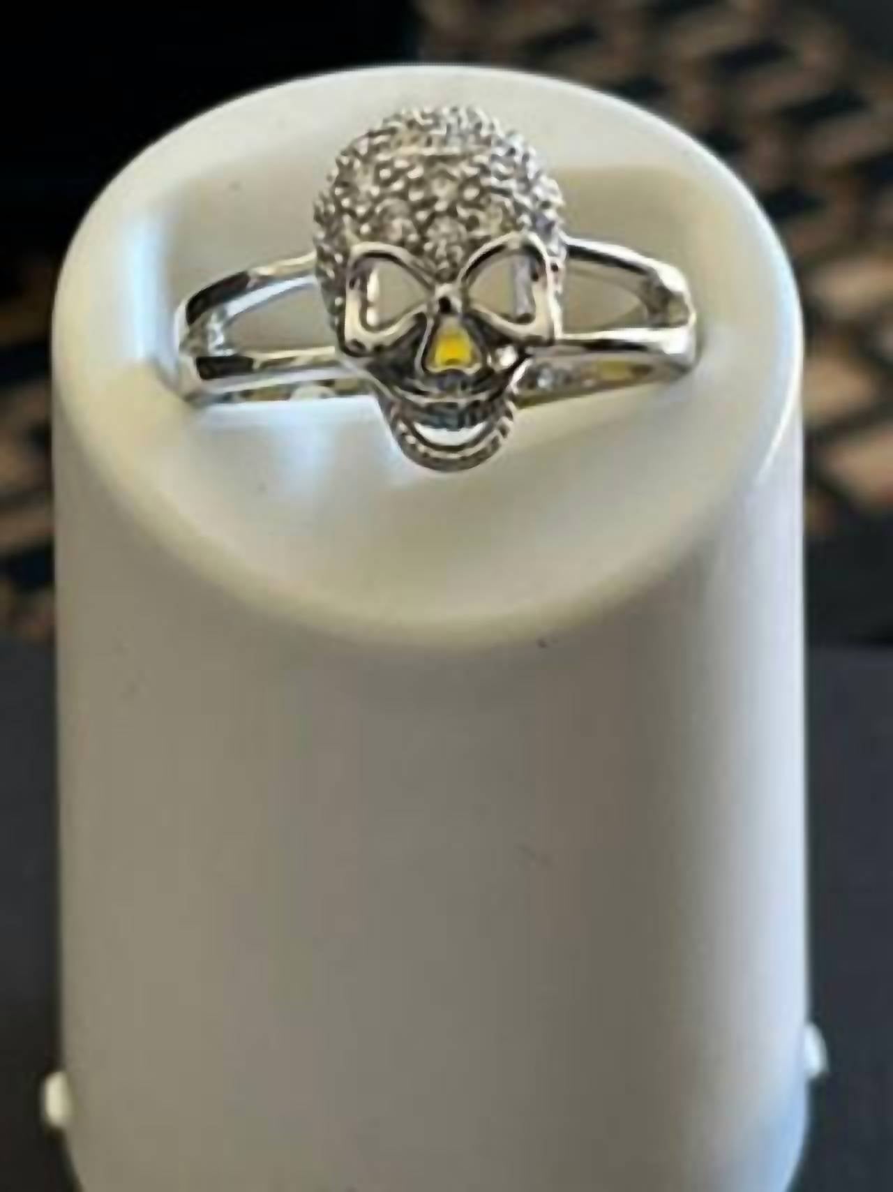 Faire - SKULL RHODIUM PLATED RING