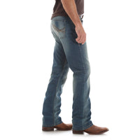Wrangler - Retro Slim Fit Straight Leg Jeans