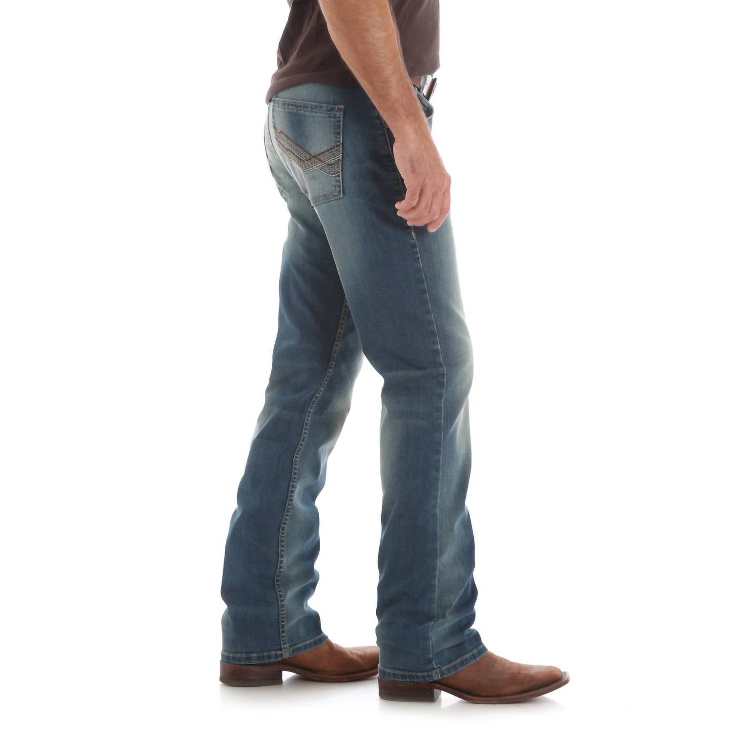 Wrangler - Retro Slim Fit Straight Leg Jeans