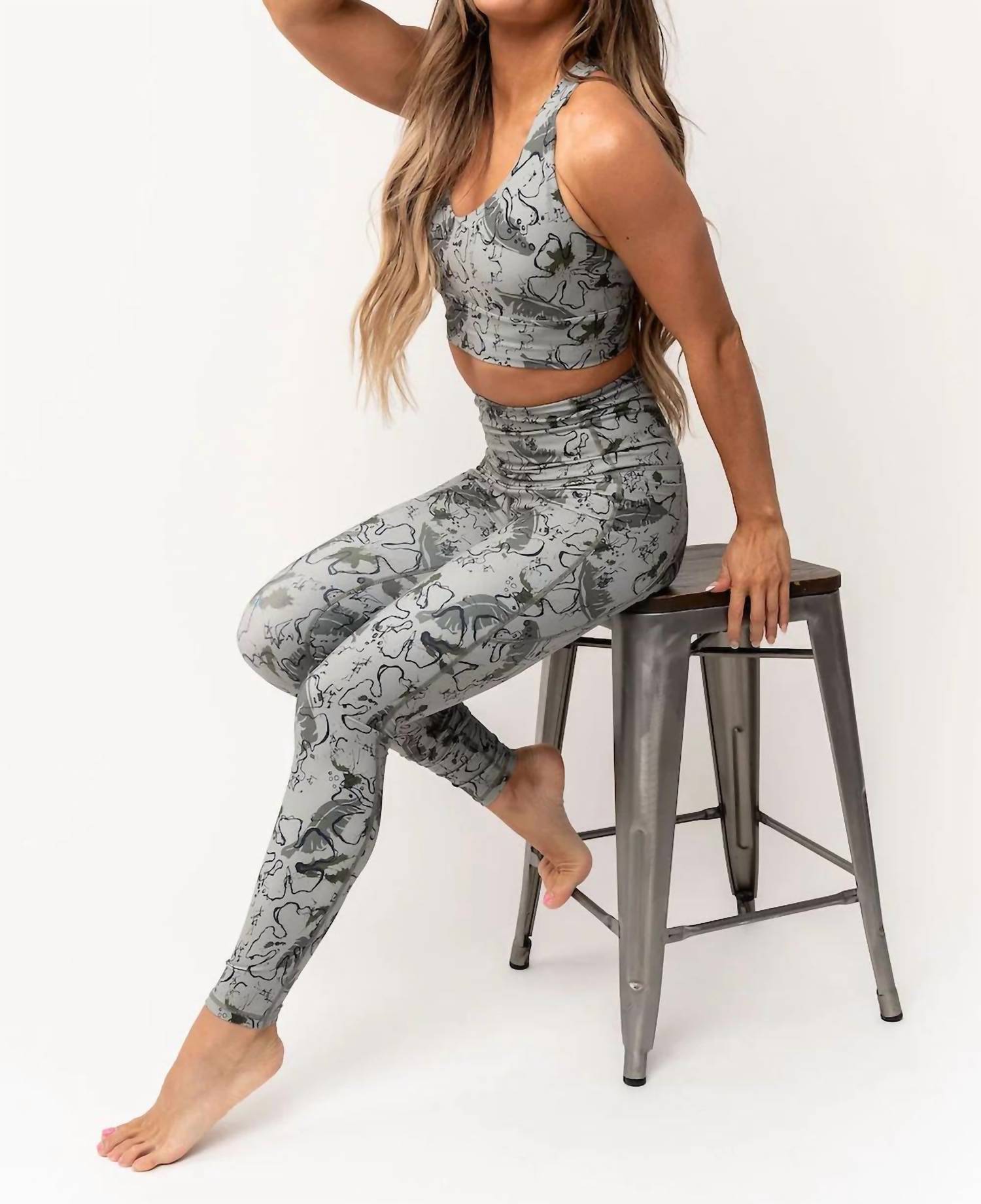 Lovlei - Four Across Sports Bra