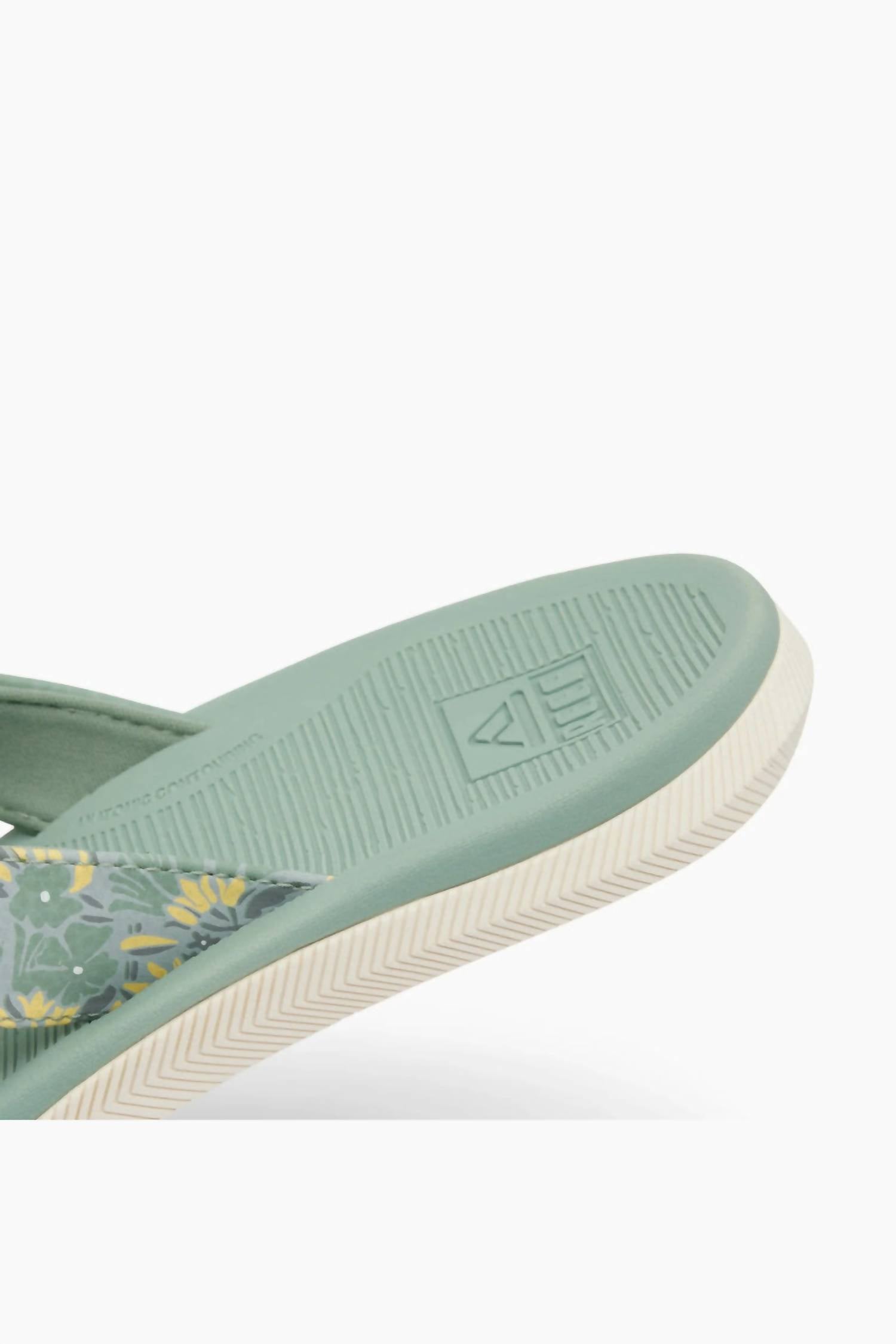 REEF Women's Santa Ana Flip-flops in frosty - women's sandal - view 7