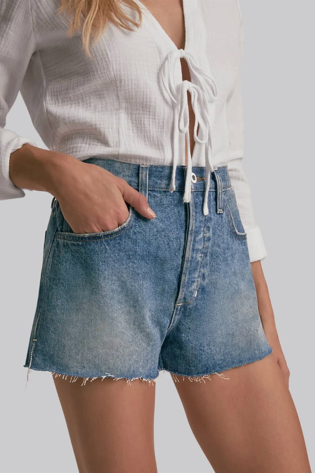 Favorite Daughter - Caroline High Rise Shorts