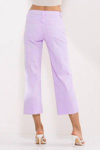 Sneak Peek - Women's High Rise Straight Leg Raw Hem Capris