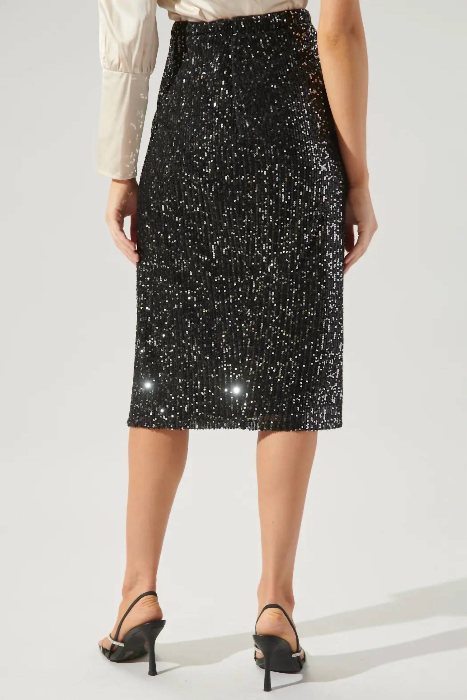 Sugarlips - FRIDAY NIGHTS SEQUIN MIDI SKIRT