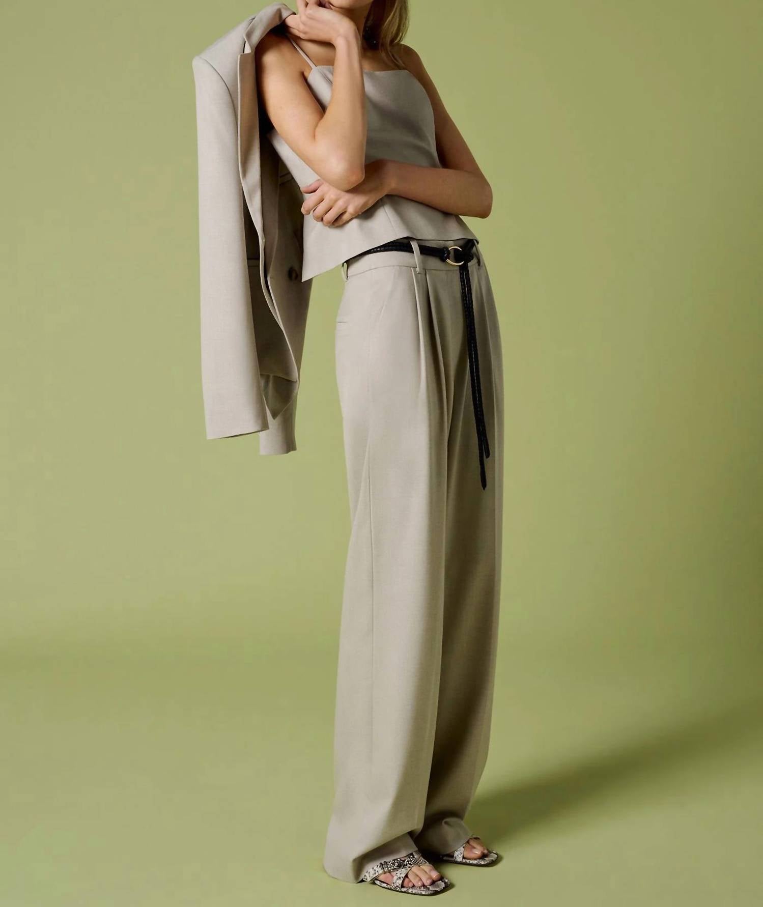Favorite Daughter - Everyone's Favorite Pant
