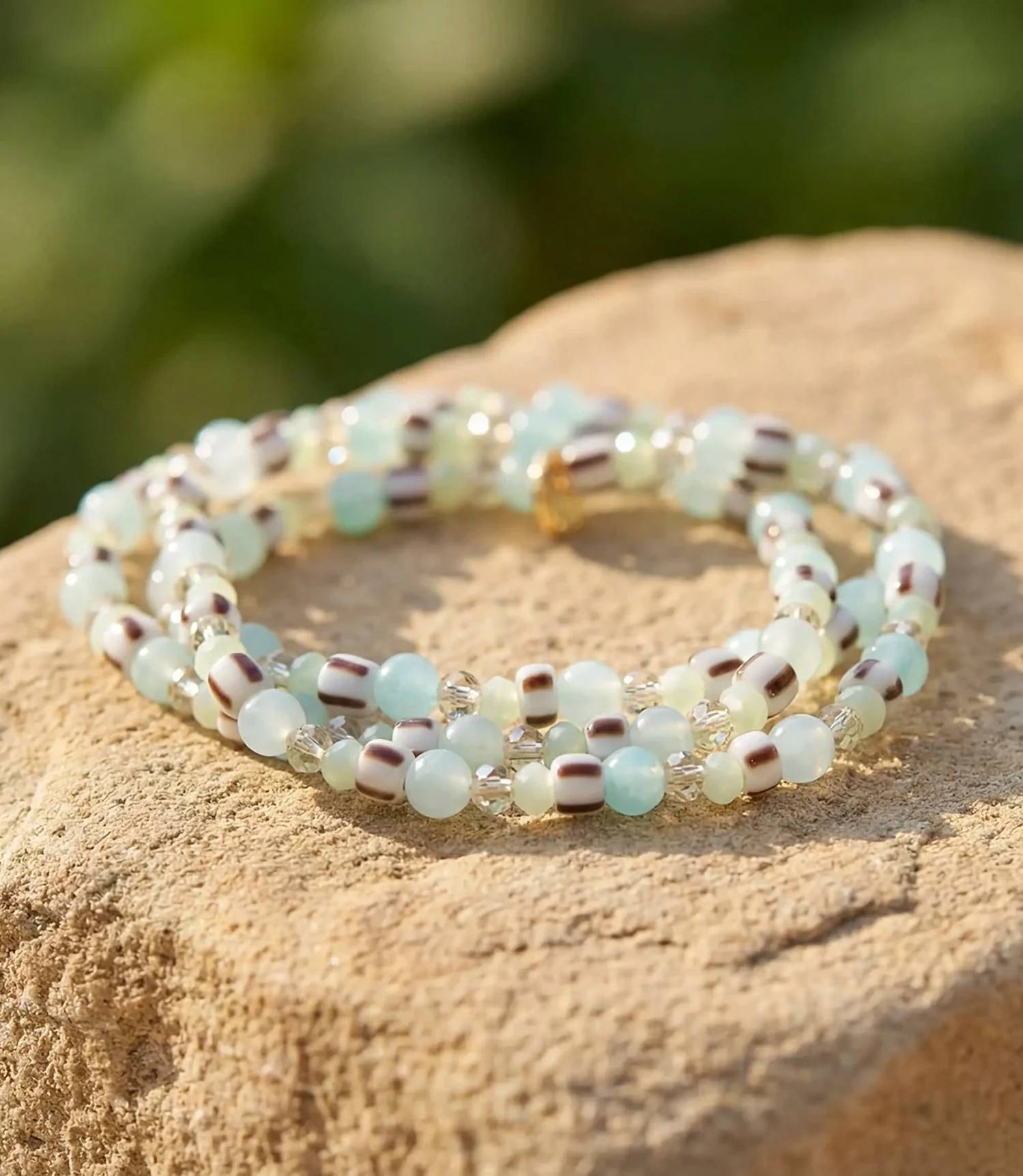 Marlyn Schiff - Women's Glass Bead Wrap Bracelet