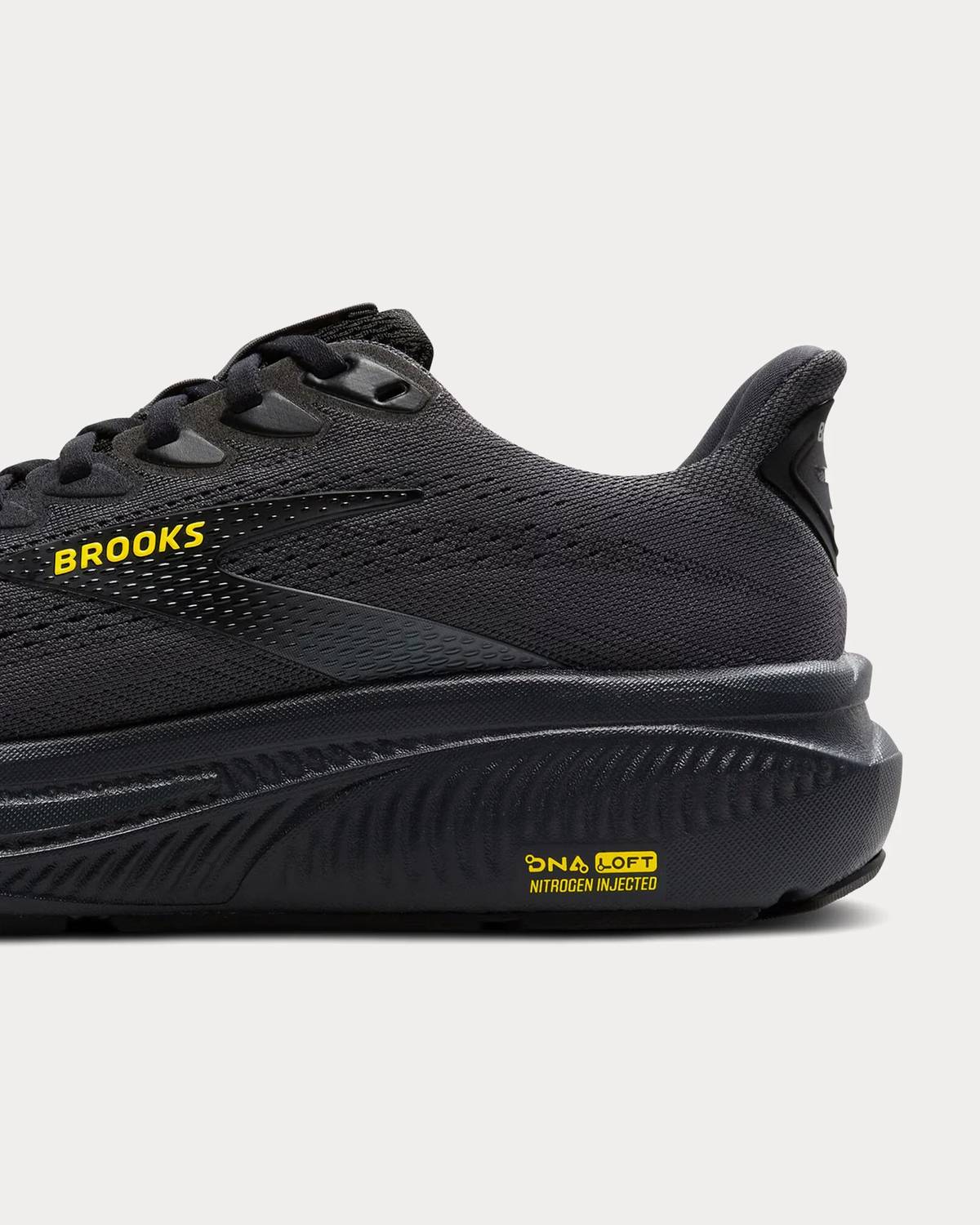 Brooks - Men's Ghost 17 Running Shoes