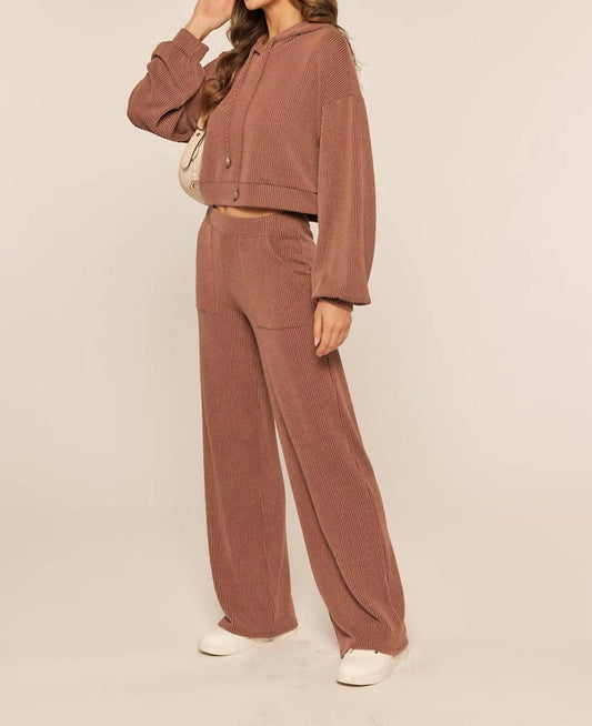 Kylie Paige - Kaia Pant