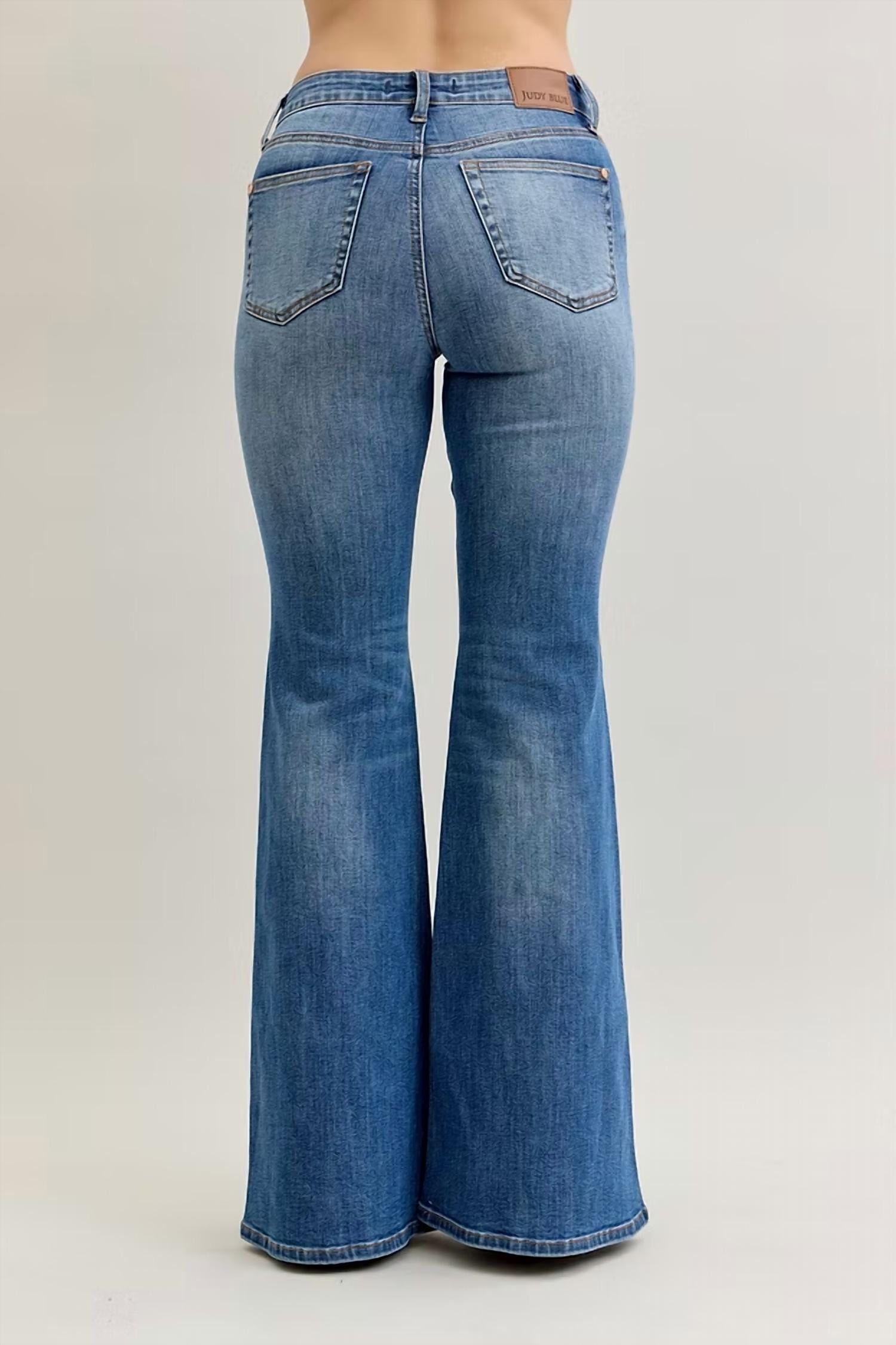 Judy Blue - Jaqueline Angular Seam Flare Jeans