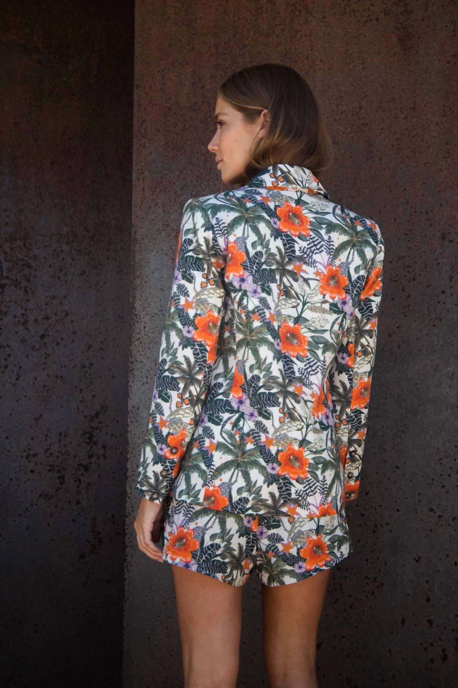 Las Surenas - Tropical Flower Blazer