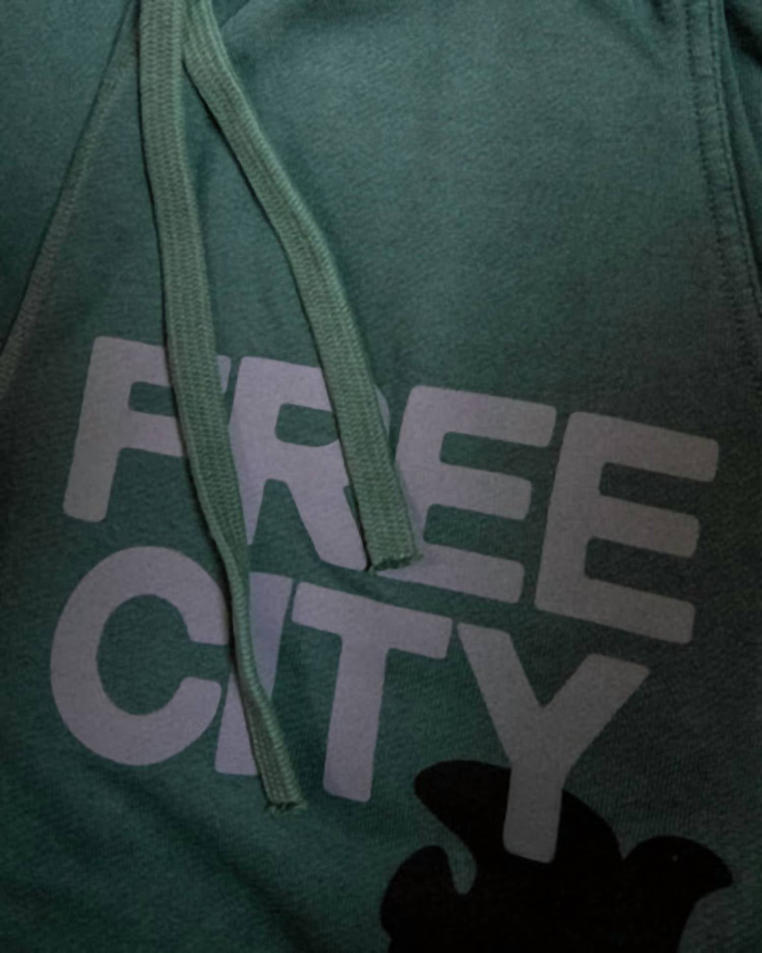 Freecity - Sunfades Pocket Sweatpants