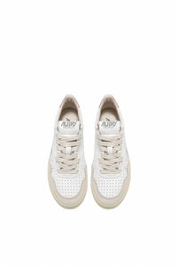 Autry - Women's Medalist Low Sneaker
