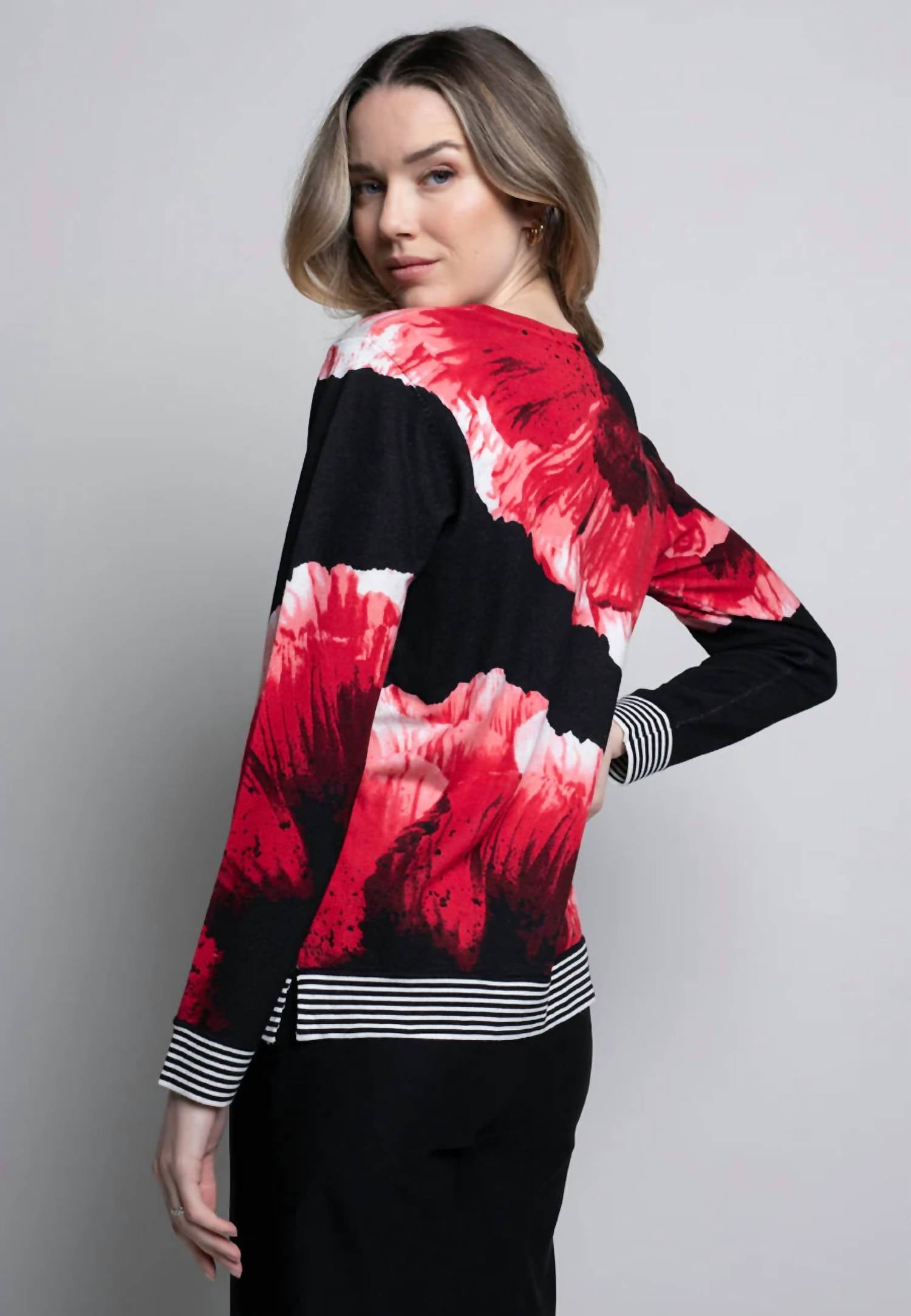 Picadilly - Printed Floral Sweater Top