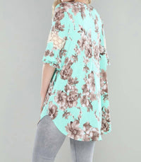 Crepas - Floral Bell Sleeve Tunic With Croche