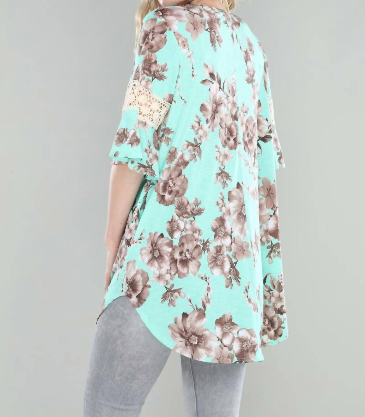 Crepas - Floral Bell Sleeve Tunic With Croche