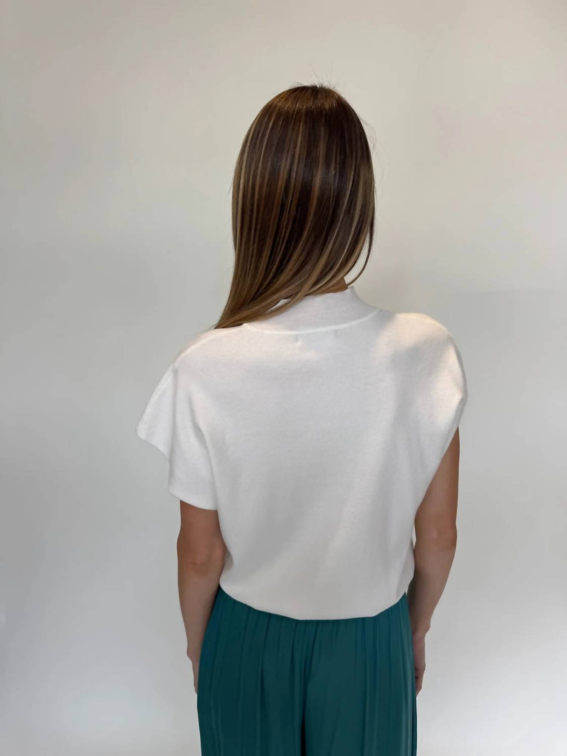 Kld. Signature - Short Sleeve Drop Shoulder Sweater