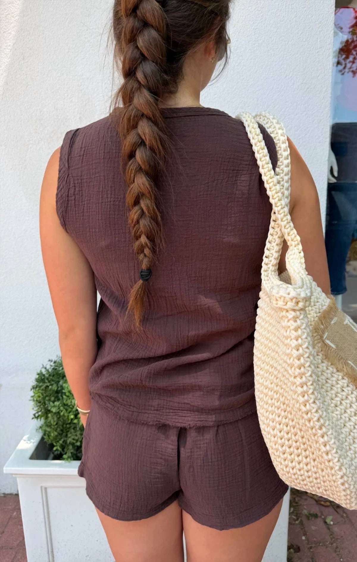 Bobi - Henley Sleeveless Top