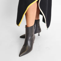 Pavement - Women's Wilma Heeled Booties