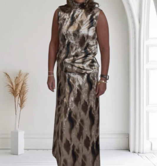 Lysse - dominique st velvet skirt