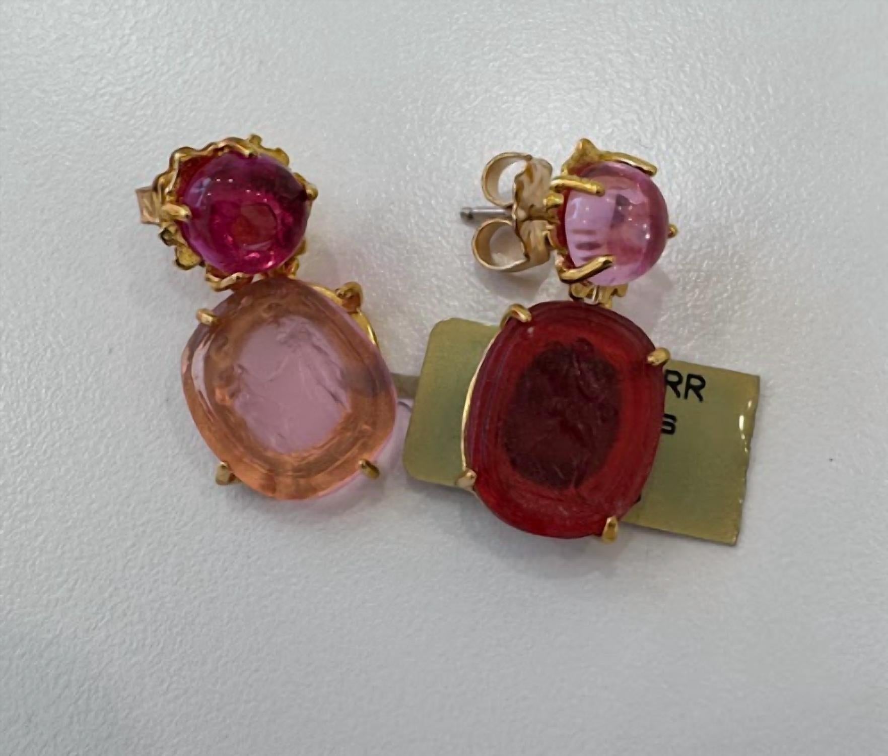Hazel Smyth - Women's Small Kleck Intaglio Earrings