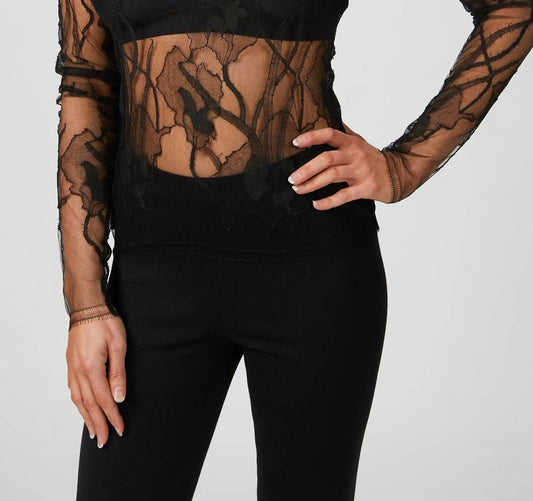 PETRA LACE TOP