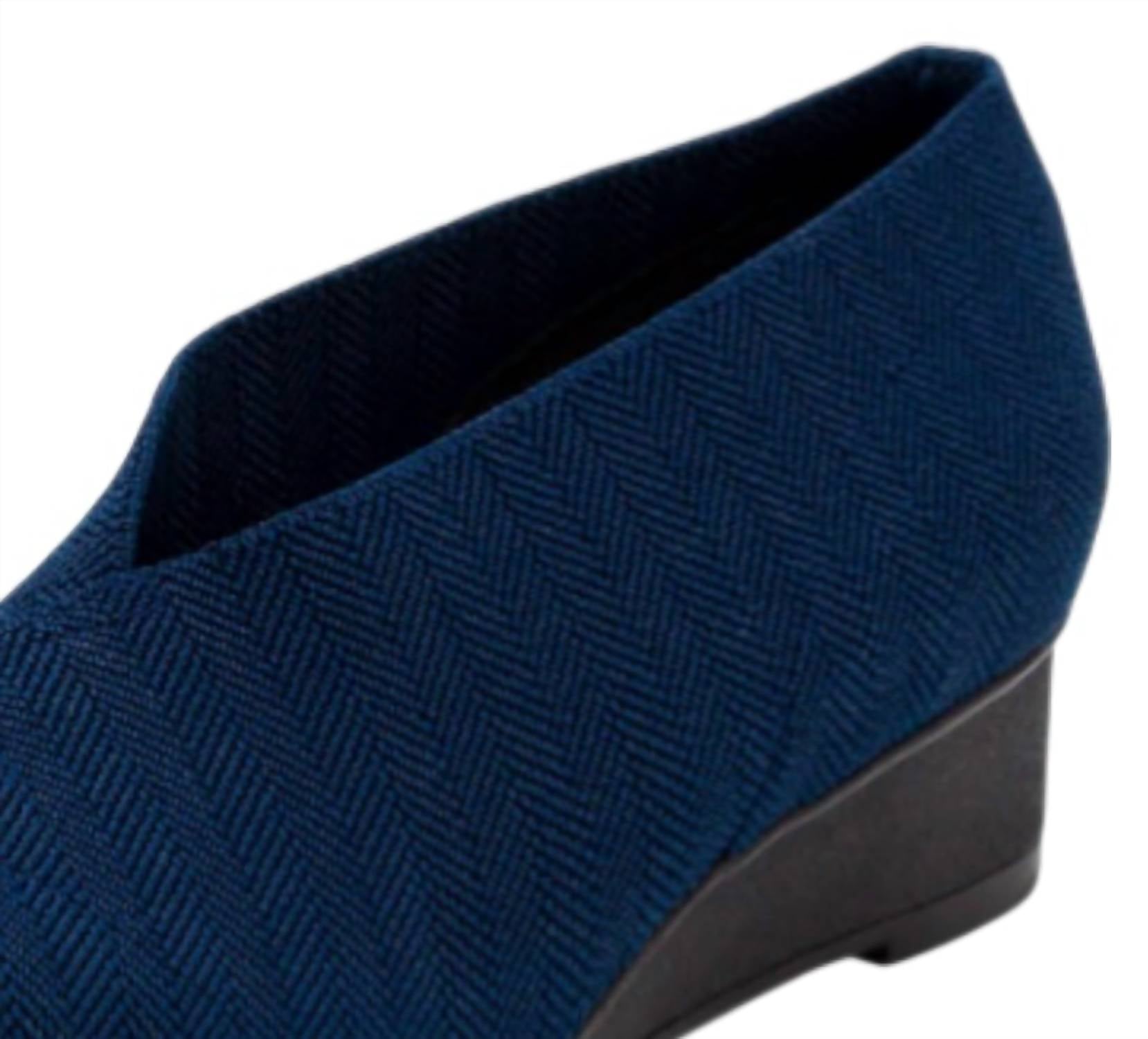 CHARLESTON SHOE CO. Women's Cape Herringbone Wedge Shoes in navy - women's shoe - detail view