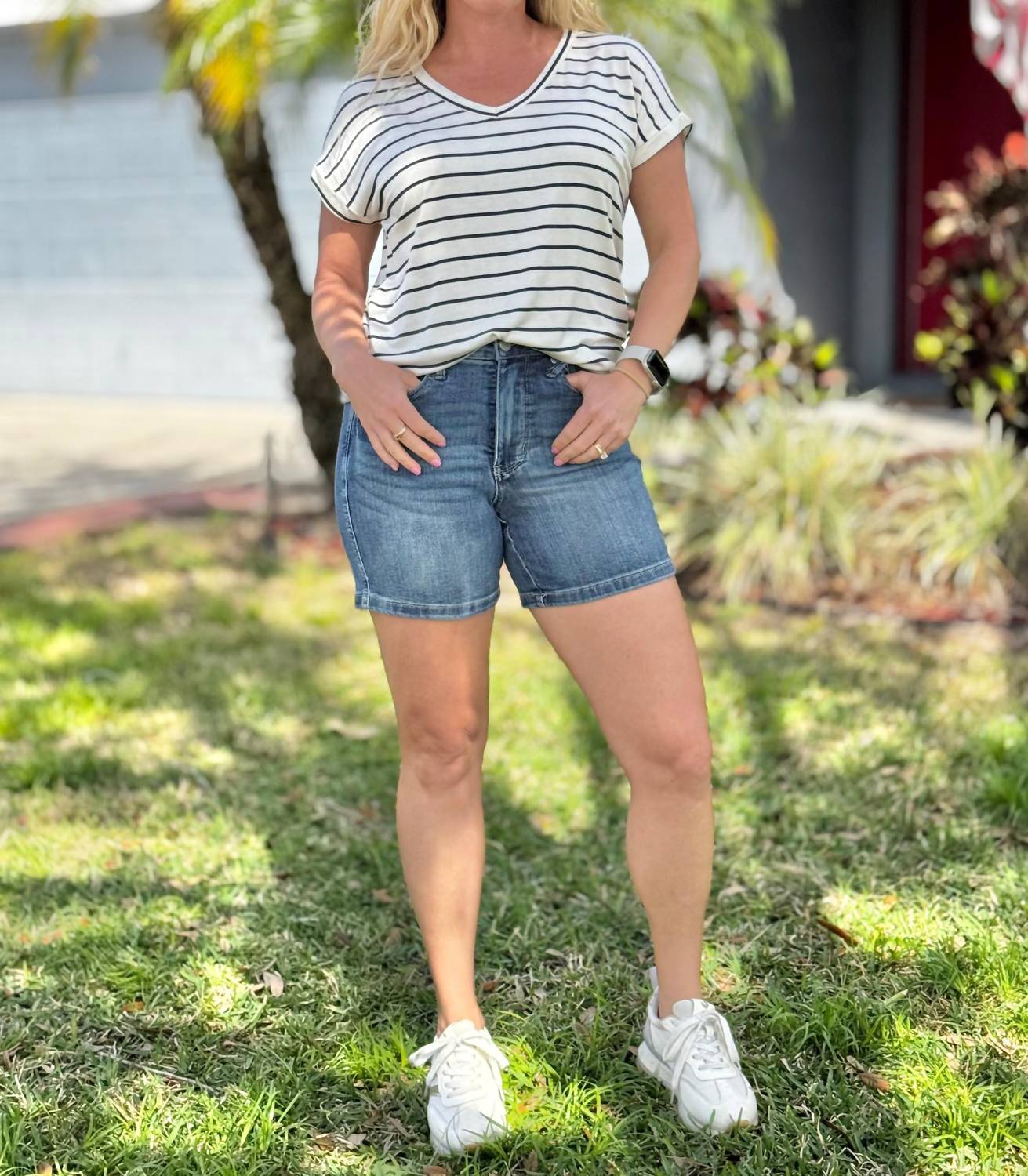 Judy Blue - Best Day Ever Tummy Control Short
