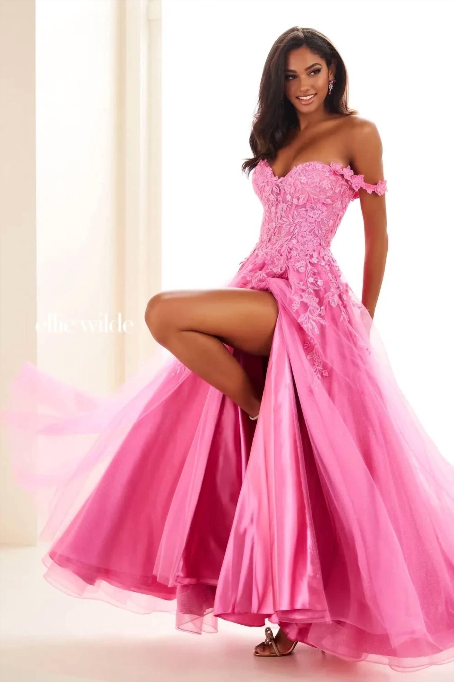 Ellie Wilde - A-line Prom Dress With Glitter