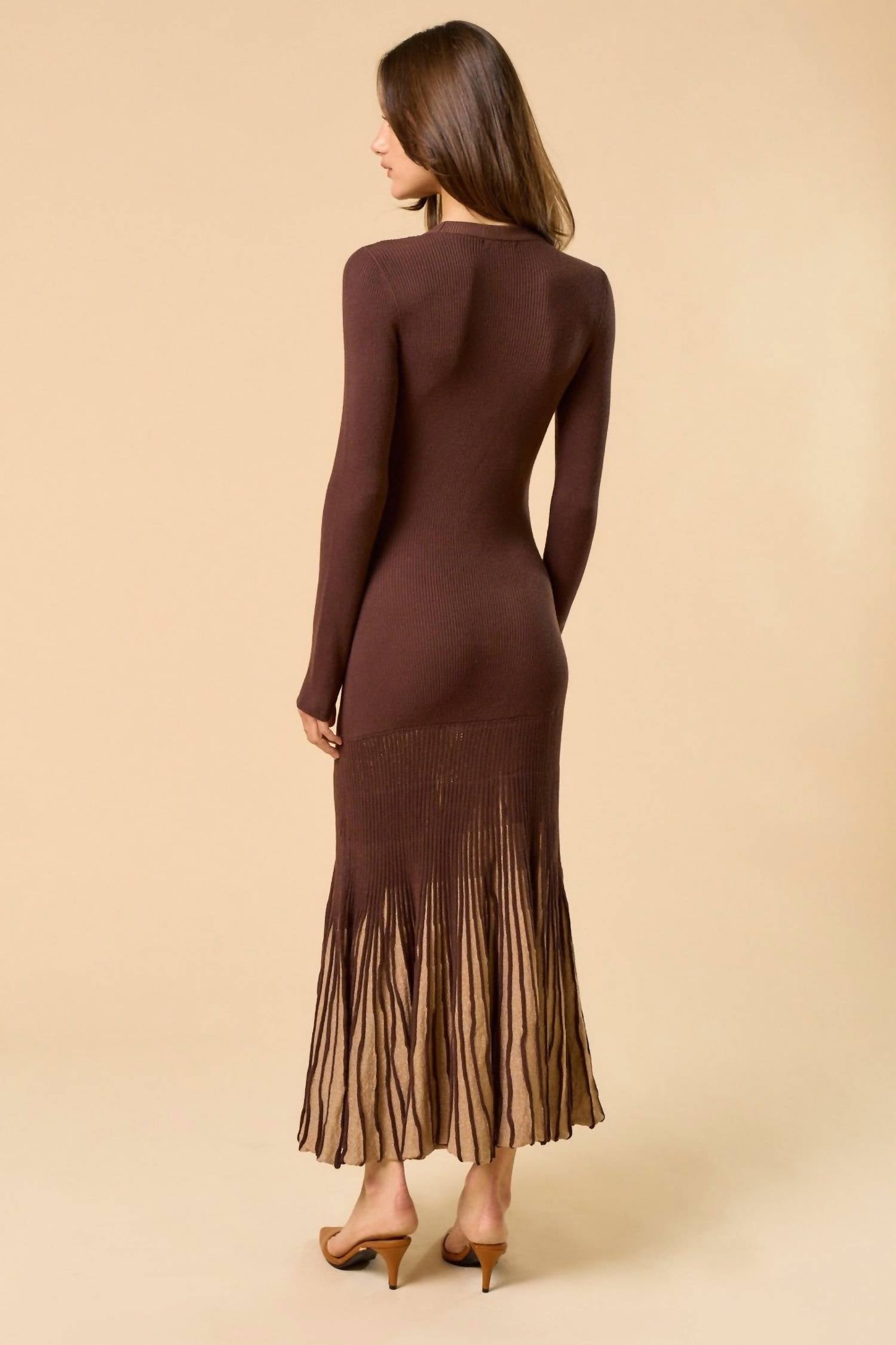 Lalavon - Long Sleeve Maxi Dress