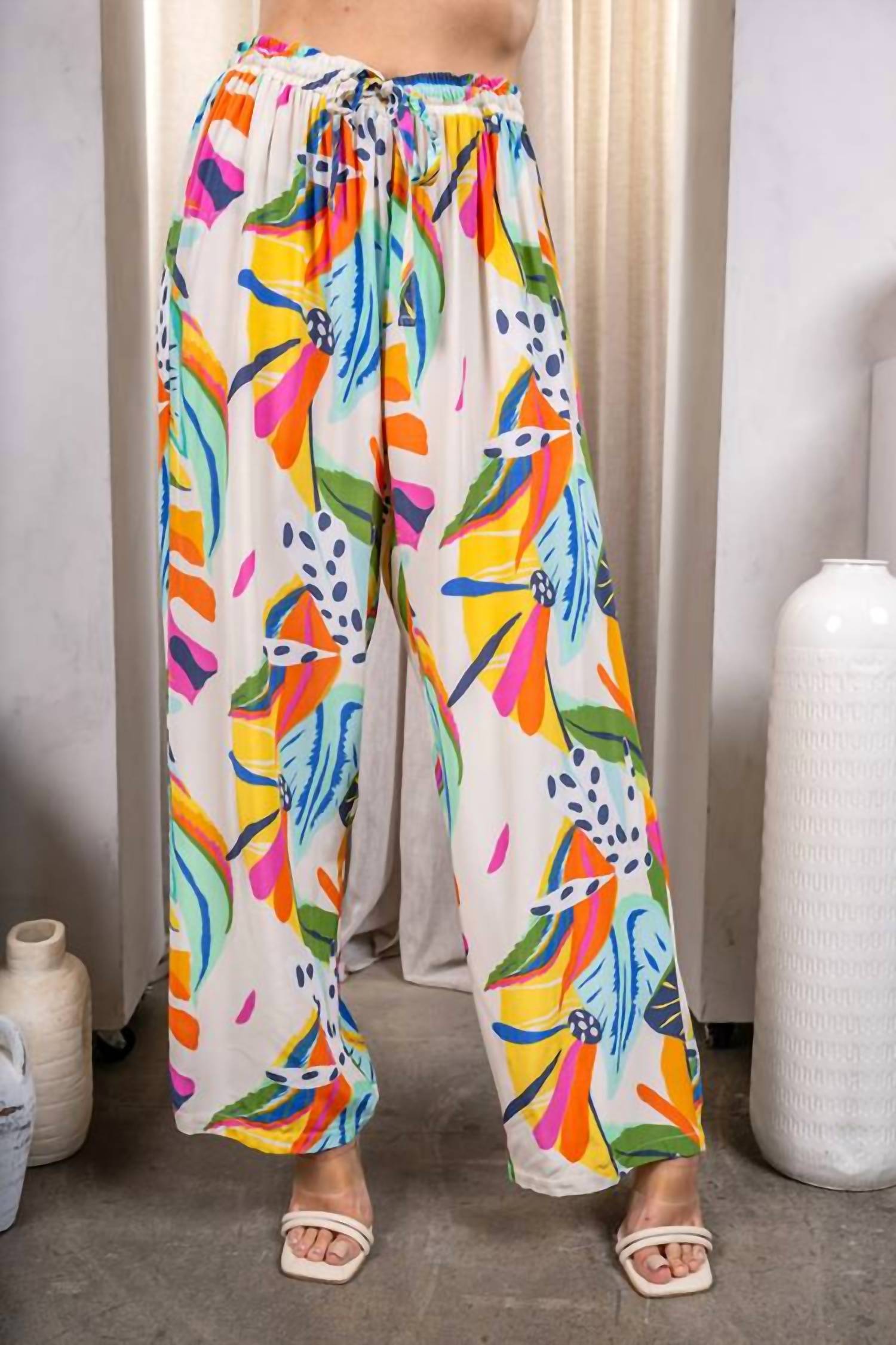 Paparazzi - Woven Mixed Print Pull-on Pant