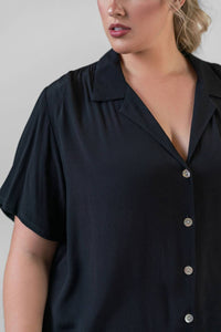 Karen Kane - Button Down Short Sleeve Camp Shirt - Plus