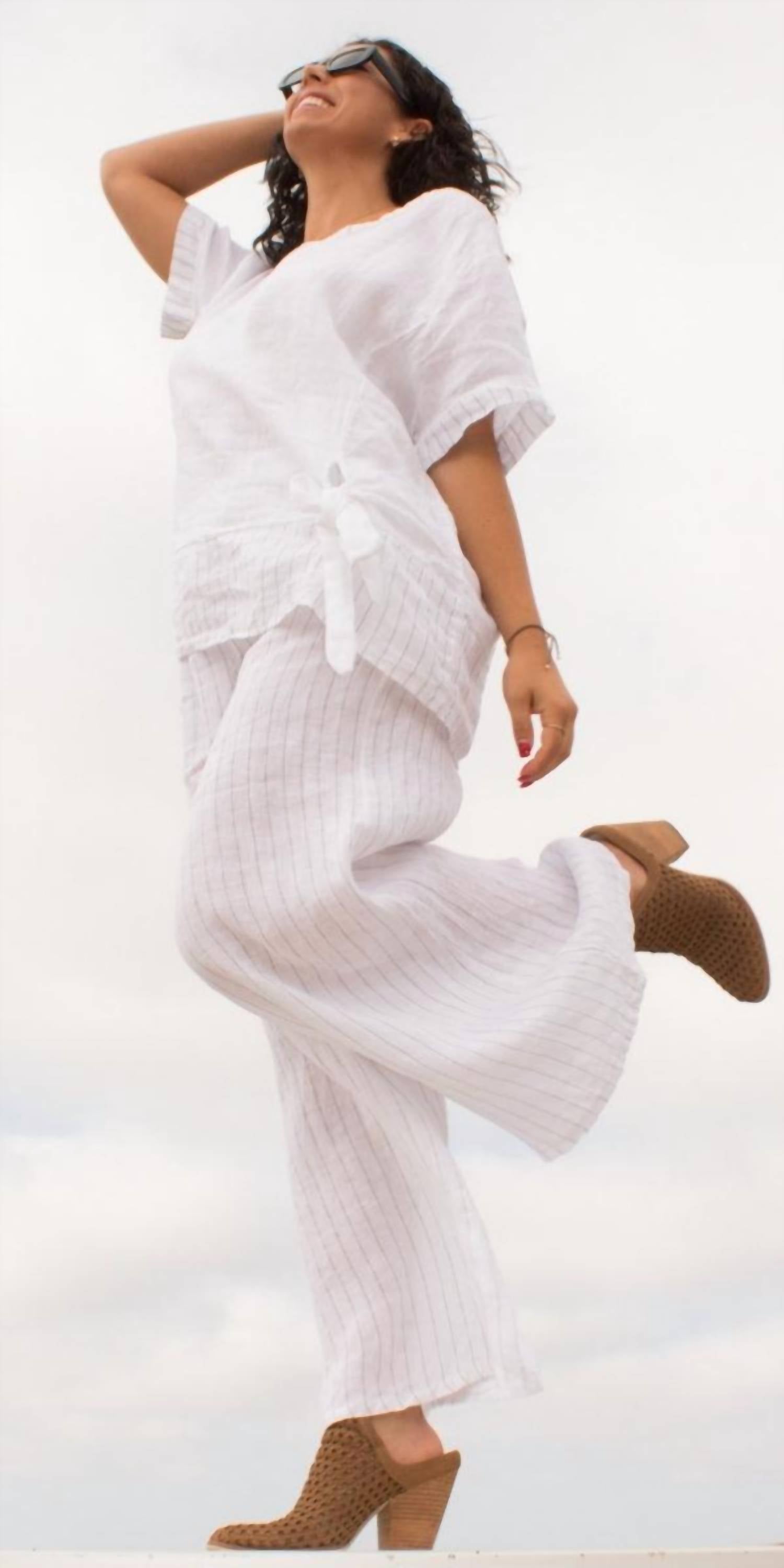 Gigi Moda - Vela Linen Short Sleeve Top