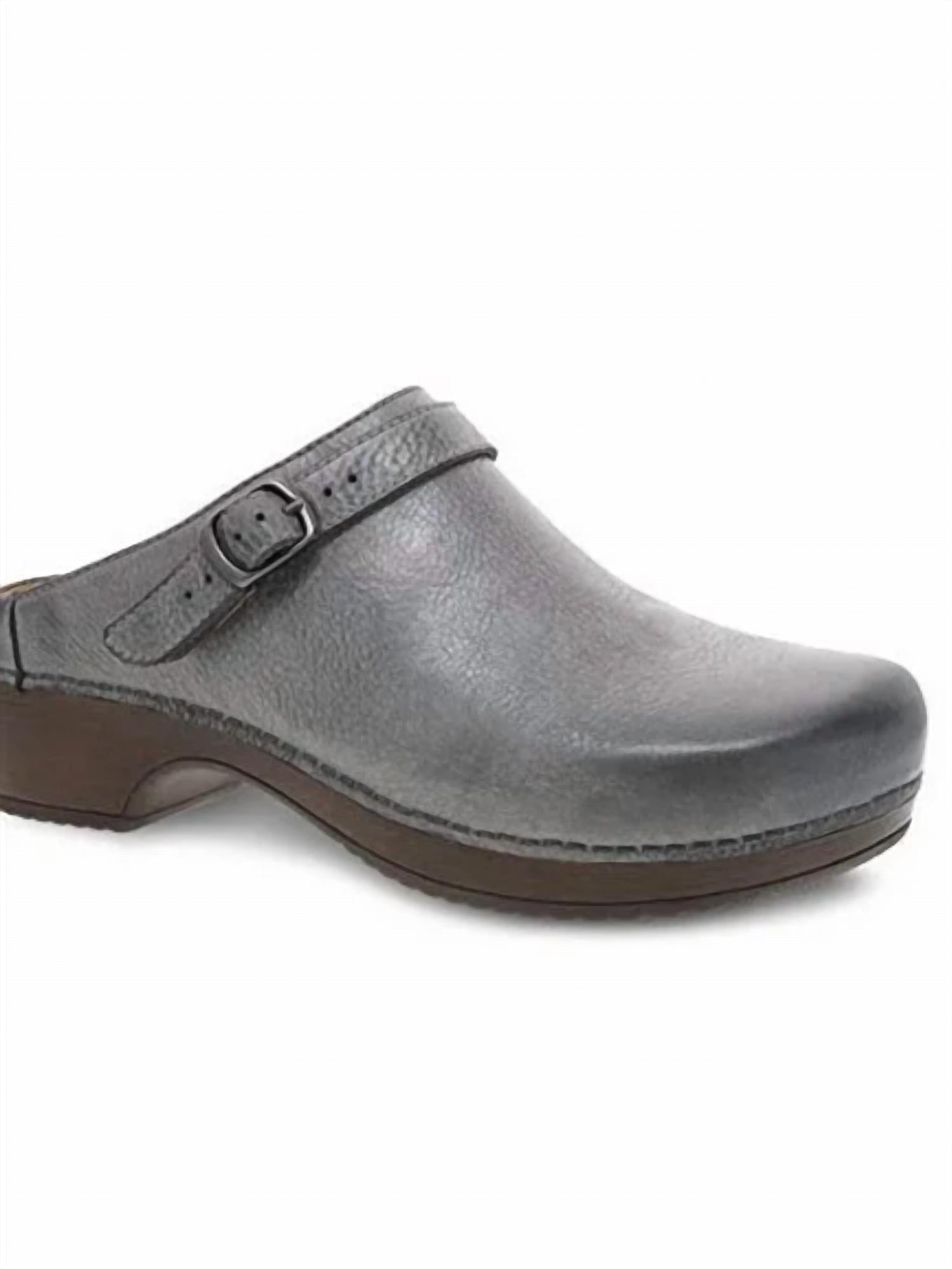 Dansko - Women's Berry Distressed Leather Shoes