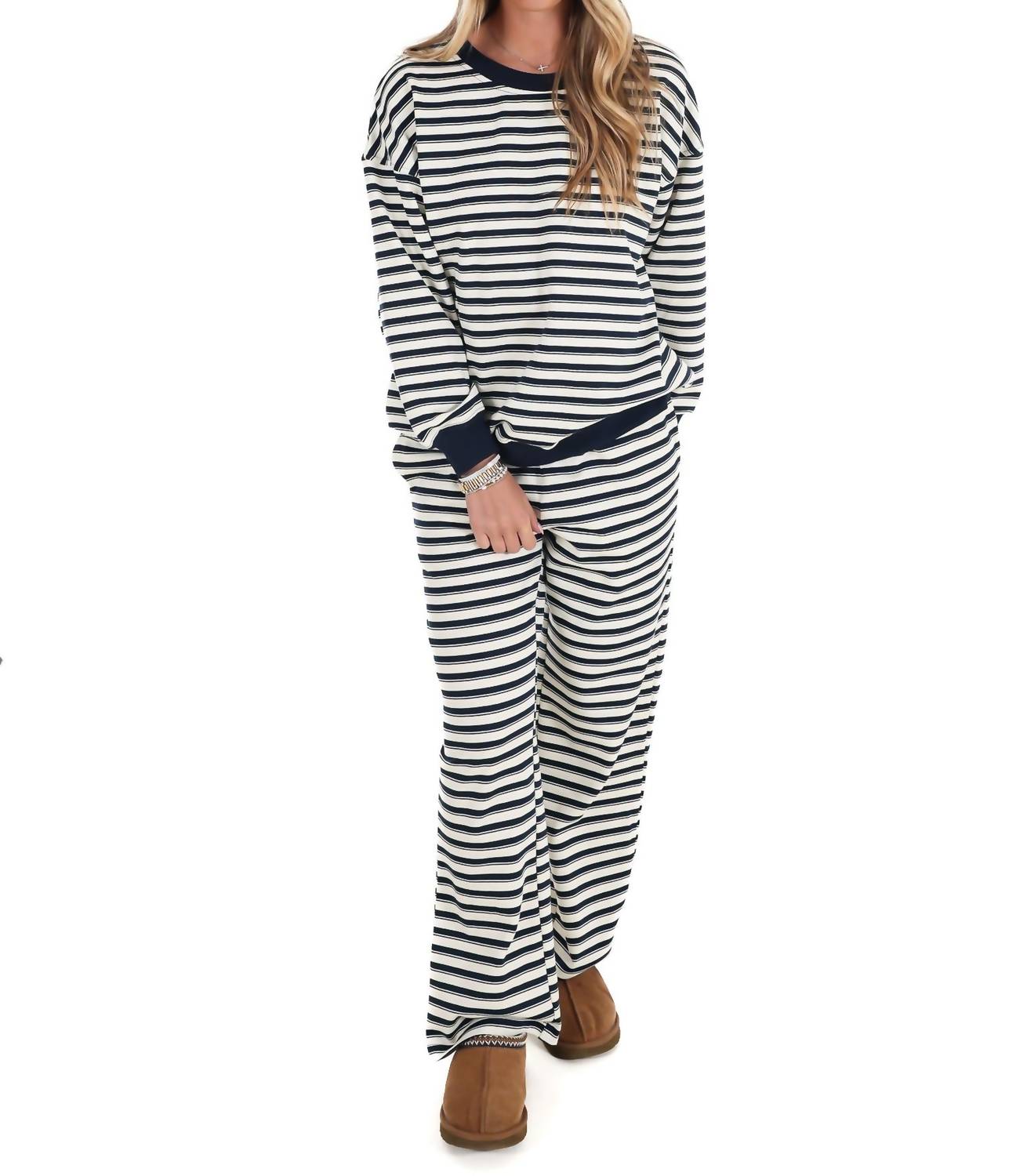 Le Lis - Chill Mode Stripe Two Piece Set