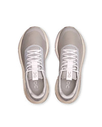 On - Women's Cloudnova Form 2 Sneakers
